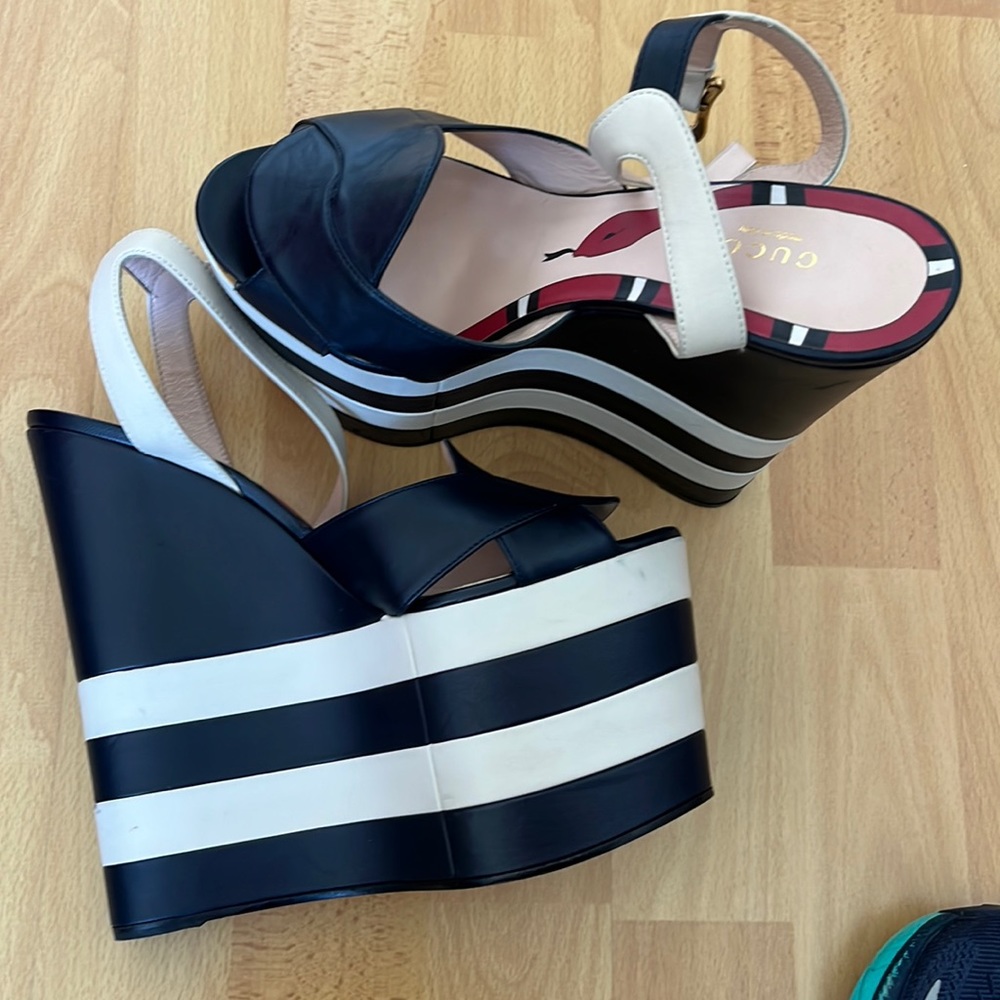 GUCCI NAPPA SALLY PLATFORM WEDGE SANDALS. Size 38. Never used